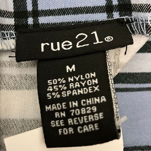 RUE21 Blue Plaid Mini / SZ: M / NWT - Picture 4 of 5